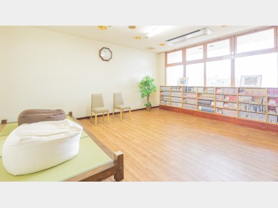 館内：宿泊者無料の1000冊完備のコミックルームでごゆっくりとお寛ぎください