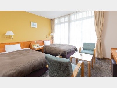 客室：ツインＡ／カップルやご夫婦などの二人旅に最適な客室＜一例＞