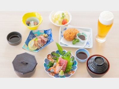 夕食：月見膳／鹿児島の郷土の幸を中心に、お酒にも合うメニューで構成＜一例＞