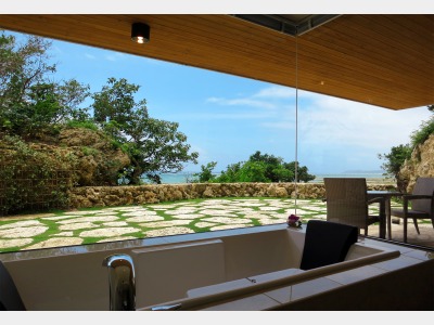 客室一例　湛水の間（スイート／和洋室）