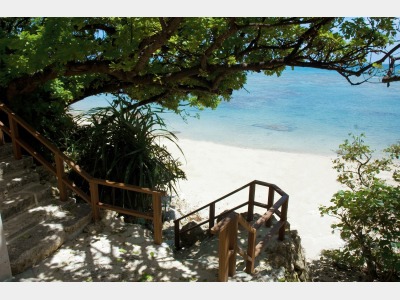 ビーチ（西門）