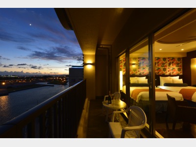 客室一例　スパデラックスツイン　バルコニーから眺望