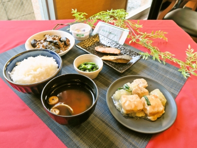 朝食バイキング（一例）