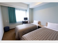 �C�[�X�g�^���[�b�X�^���_�[�h�c�C��