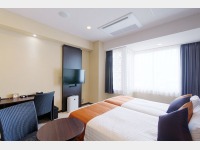 ���C���^���[�b�p�[�V�����n���E�b�h�c�C��