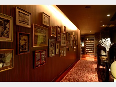 ライブラリーバー「ノーベンバー」