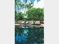 �A�E�g�h�A�v�[��