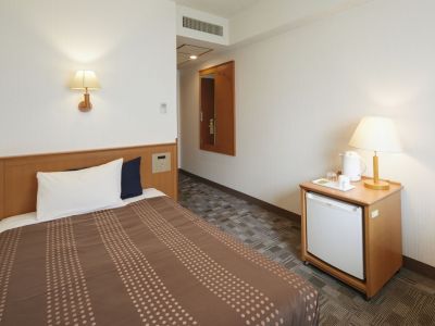 セミダブルルーム【14㎡】