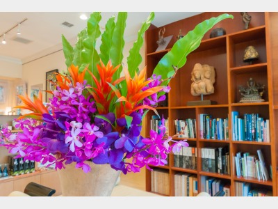 ロビーライブラリー