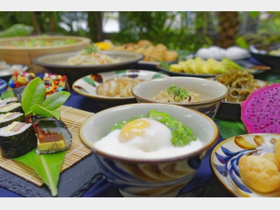 朝食イメージ（元気になるKUNCHIめし）／自分で作るネバネバ丼
