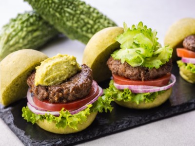 【プランタン】沖縄の自然が育んだゴーヤーが主役の「58（ゴーヤー）バーガー」