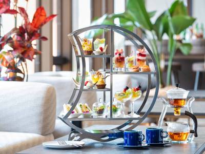 ラウンジ＆バー