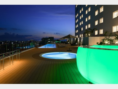 プール（イメージ）