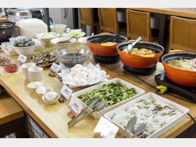 朝食｜和洋ブッフェ 沖縄郷土料理が味わえる朝食