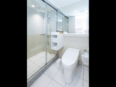 トイレ・シャワールーム（ダブル）