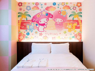 マイメロディ　キャラクターダブル（デザイン：琉球）