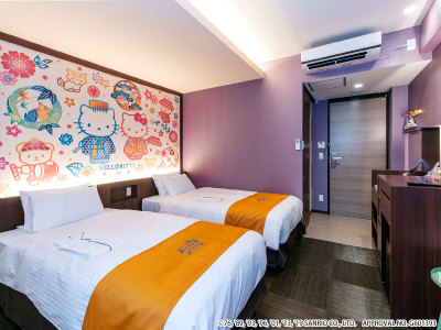 ハローキティ　キャラクターツイン（デザイン：琉球）