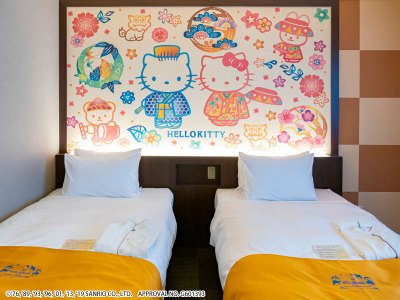 ハローキティ　キャラクターツイン（デザイン：琉球）