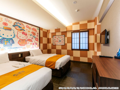 ハローキティ　キャラクターツイン（デザイン：琉球）