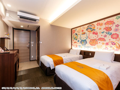 ハローキティ　キャラクターツイン（デザイン：琉球）