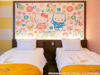 ハローキティ　キャラクターツイン（デザイン：琉球）