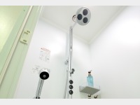 �V�����[�u�[�X