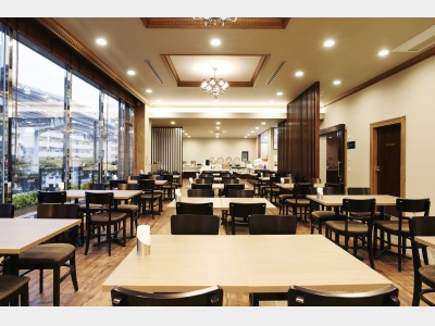 レストラン　カフェヴィクトリア