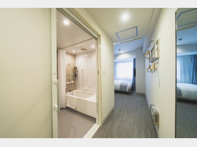 ユニバーサルルーム（客室一例）