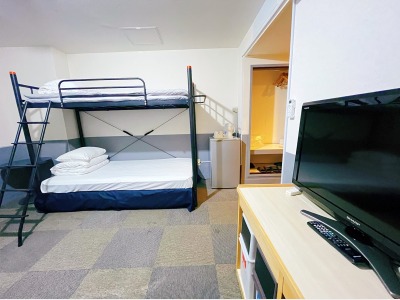 フォースルーム