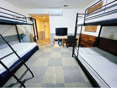 フォースルーム