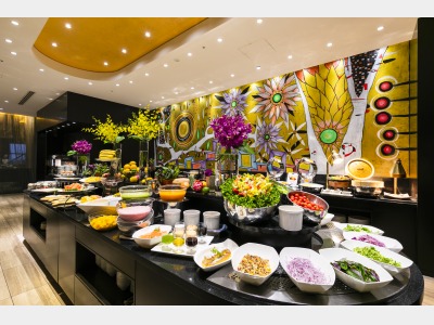 14階最上階レストラン「Dining19」 朝食ビュッフェイメージ