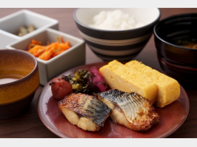 朝食
