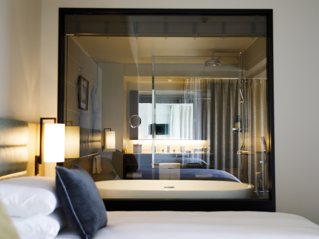 �q�����@�X�[�y���A�x�b�h���[��