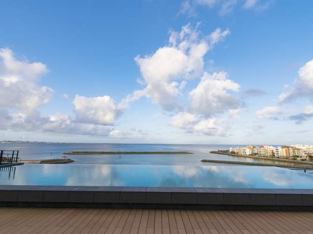 ���[�t�g�b�v�v�[��