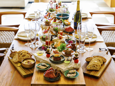 【豪華ホームパーティプラン】沖縄の食材や、オーガニックの食材を使用した、