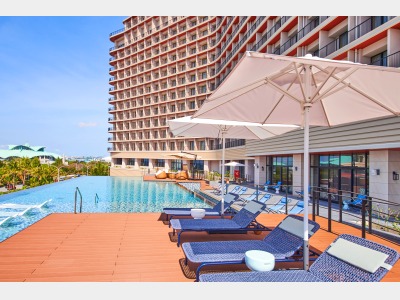 2Fインフィニティプール・ホテル外観