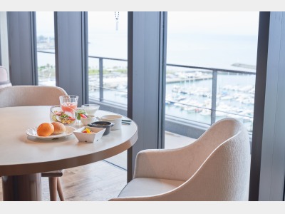 14F クラブラウンジ「ウミカジ」