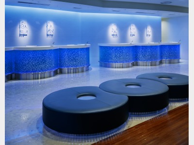 フロントカウンター