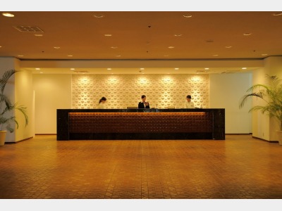 フロントカウンター