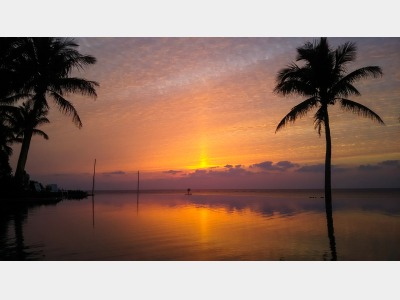 ラグーンプールサンセットイメージ