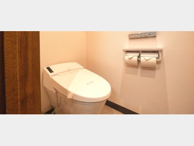 和洋室　トイレ