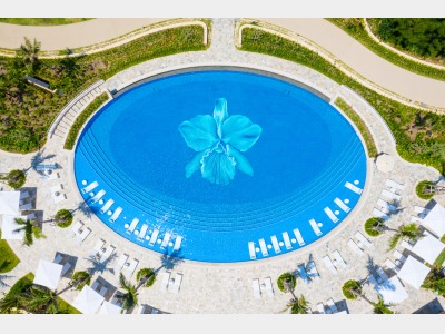 オーキッドプール