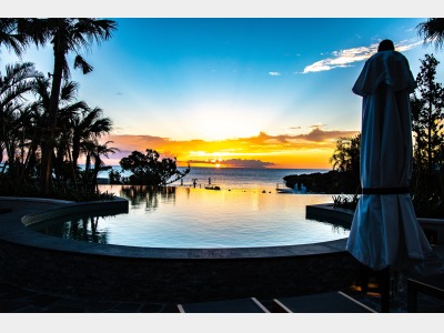 プール夕景（季節営業）