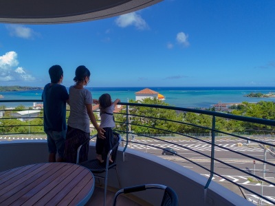 �z�e���T���Z�b�g�q���̊O��