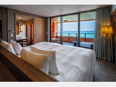 客室一例　コーナーオーシャンスイート