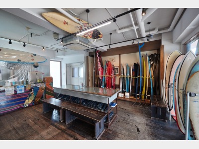 【サーフショップ】沖縄の美しい海でサーフィンを満喫♪