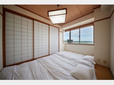 【3階～4階和洋室◇客室一例】布団で雑魚寝が楽しめます♪