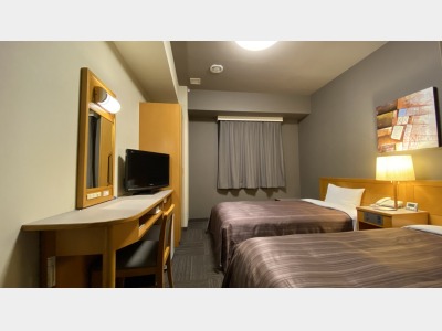 客室一例　ツイン（ﾍﾞｯﾄﾞ幅110㎝）