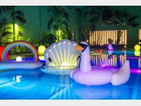 KANUCHA NIGHT POOLbCtHXgicƎ 19F00`22F00j