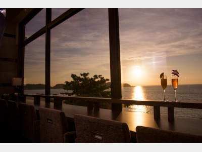 レストラン　夕日